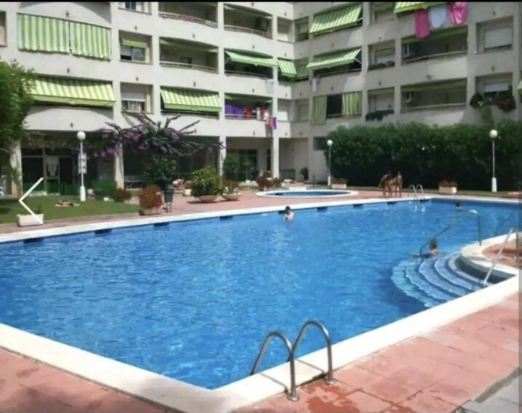 Bonito Apartamento Cerca De La Playa Salou Exterior photo
