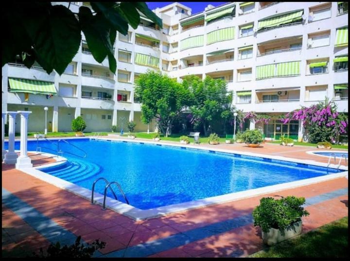 Bonito Apartamento Cerca De La Playa Salou Exterior photo
